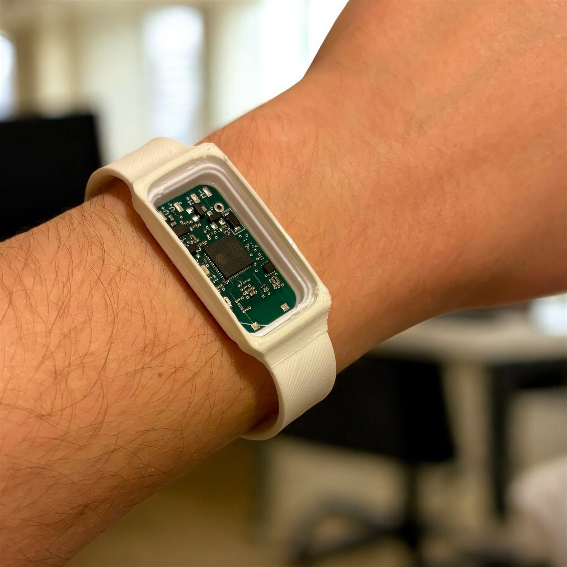 Haptic feedback wearable node detail